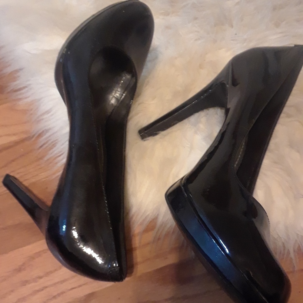 Bcbgeneration Black Pumps